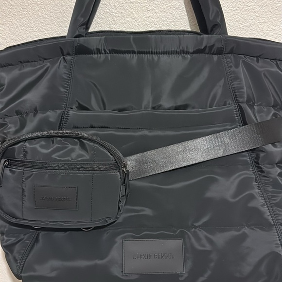 Alexis Bendel Weekender Tote With Belt Bag Vegan Material - Picture 2 of 6